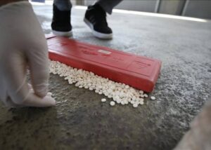 خطوات تنظيف البول من الكبتاجون